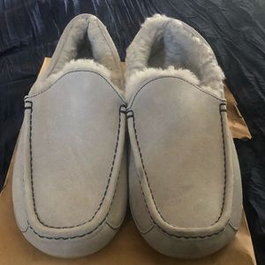 Ugg slippers